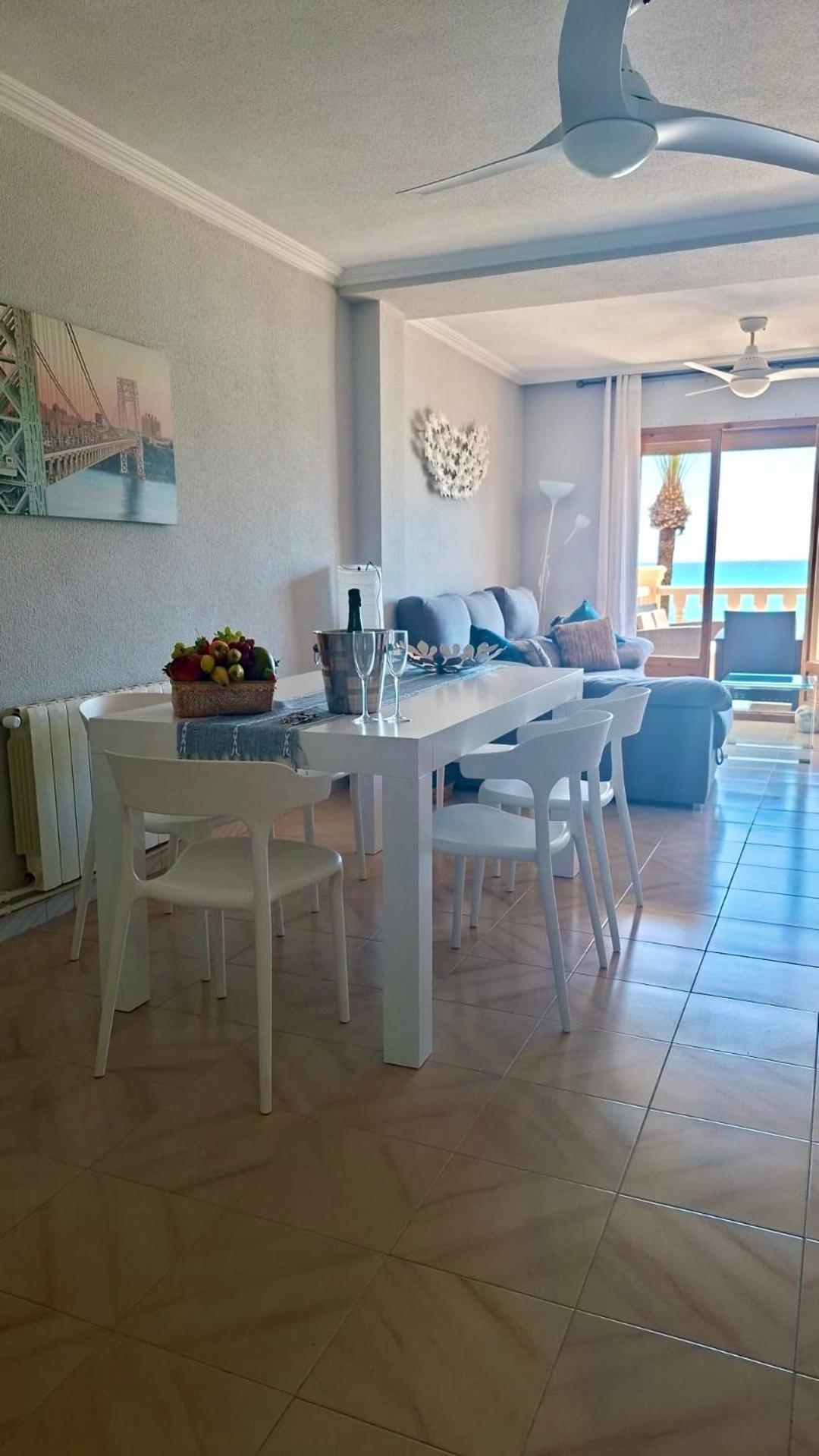 Apartamento Frente Al Mar En El Campello Exterior foto